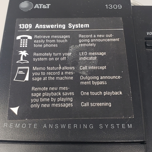 AT&T 1309 Remote Answering System - Picture 3 of 11